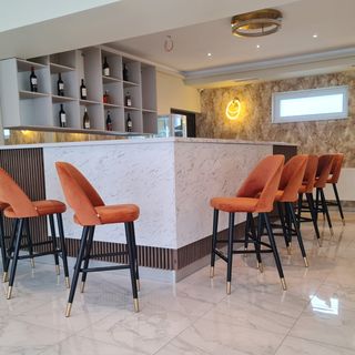 Dinasty Hotel Sântana (2)