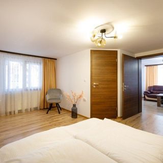 La Colțul Castelului Bran (3)