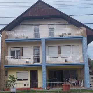 Bluebird Apartman Zalakaros (3)