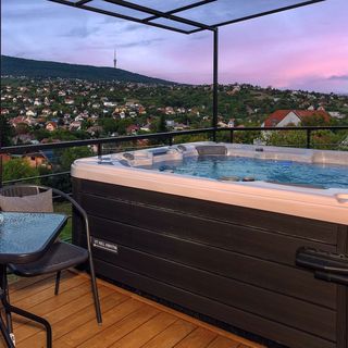 Mythos Private Resort Pécs (2)