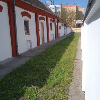 R4 Rolléder Apartman-ház Siklós (3)