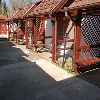 R4 Rolléder Apartman-ház Siklós (2)