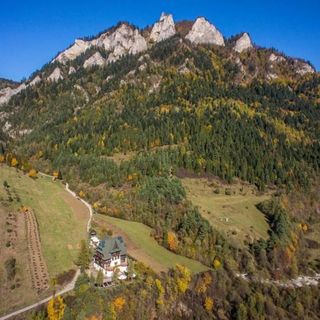 Dom gościnny Schronisko PTTK Trzy Korony Sromowce Niżne (4)