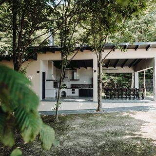 Famous Chalet Dragomirna (4)