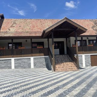 Pensiunea Bingyó Lupeni (5)