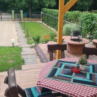 Fióna Kunyhója Apartmanház Gyopárosfürdő (4)