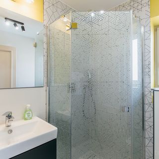 Nozon Apartments & Wellness Odorheiu Secuiesc (4)