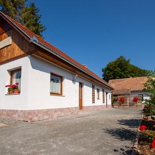 Mecskei Vendégházak Erdősmecske (4)