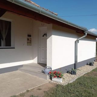 Sakáltanya Vendégház Abádszalók (4)