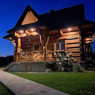 Domki na Wzgórzu Piekielnik (2)