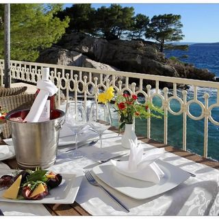 Hotel Sunčeva Postelja Brela (3)