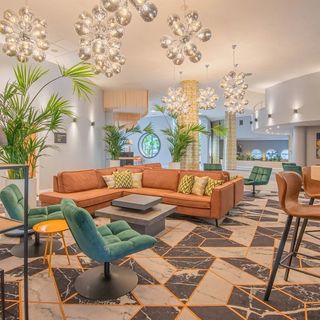 Castrum Hotel Székesfehérvár (2)