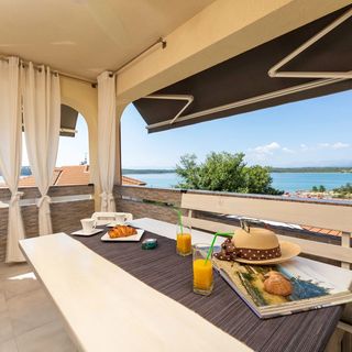 Apartment Perla Klimno (2)