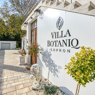 Villa Botaniq**** Sopron (2)