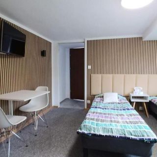 Pokoje Noclegi Malta Poznań (5)