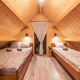 Domki Skwirutowe Wzgórze Solina (4)