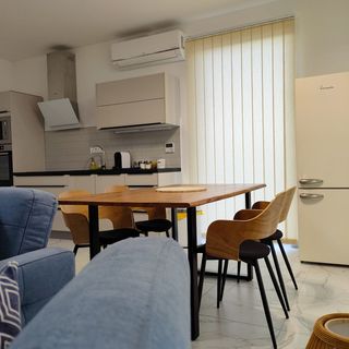 Pe-Ki Üzleti Apartman Székesfehérvár (4)