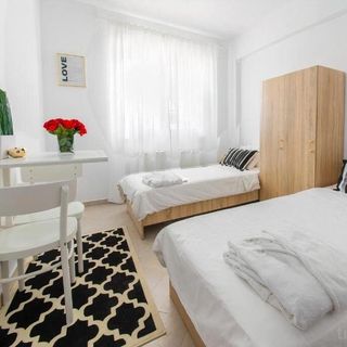 YOUness WELLness Clinic & Retreat Stănești (2)