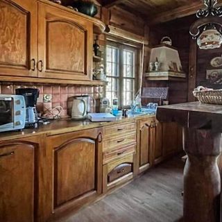 Dom Karwia Jaskrów (4)