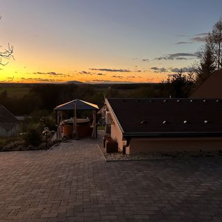 Akar-Lak Vendégház Ajka (2)