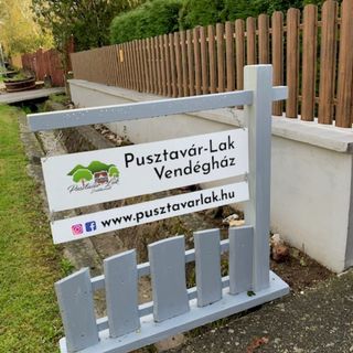 Pusztavár-Lak*** Erdőhorváti (2)