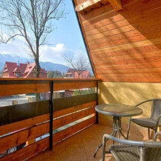 Jesionkówka w centrum Zakopanego (4)