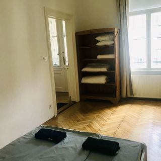 Mark's Home Budapest (5)