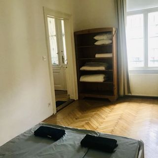 Mark's Home Budapest (5)