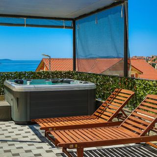 Apartman Okrug Gornji - CSC366 (2)