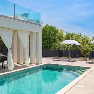 Vendégház Garica - CLK180 (2)