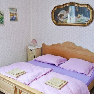 Restaurace a penzion Ubrousku prostři se Nová Bystřice (4)