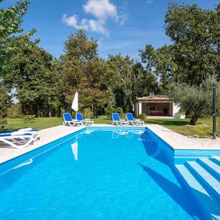 Apartman Sveti Lovreč Pazenatički - CLS817 (3)