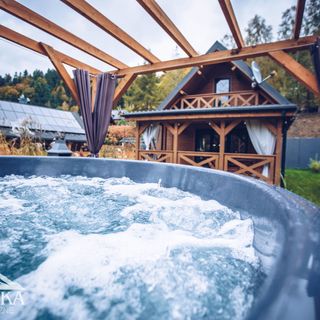 Łosiówka - Domki z Jacuzzi (2)