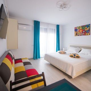 Apartel Phoenix Mamaia Nord (2)