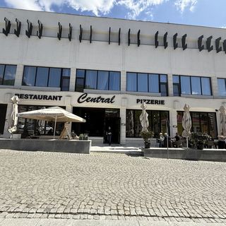 Complex Turistic Central Băile Herculane (5)