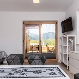 SŁONECZNA KARPIELÓWKA - Widokowy Apartament Kościelisko (5)