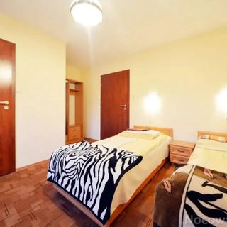 Łódzki Dom Noclegowy Helenówek, Łódź (4)