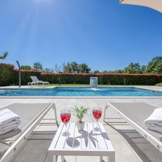 Vendégház Tinjan - CLS204 (2)