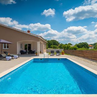 Vendégház Tinjan - CLS453 (4)