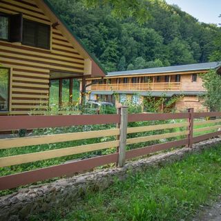 Cabana Peștera Bolii Peștera (3)