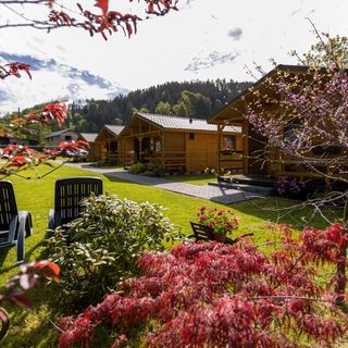 DOMKI POD ZIELONYM WZGÓRZEM Kudowa-Zdrój (2)