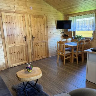 DOMKI POD ZIELONYM WZGÓRZEM Kudowa-Zdrój (3)