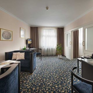 EA Hotel Royal Esprit Praha (4)