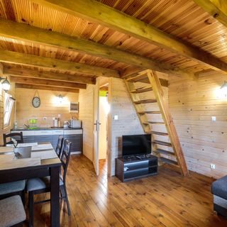 Górska Chatka i Villa Łągi Karpacz, Bukowiec (4)