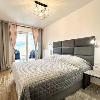 Apartament Cicha 12 - Centrum - Garaż (2)