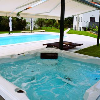 Apartment Nika Njivice (2)