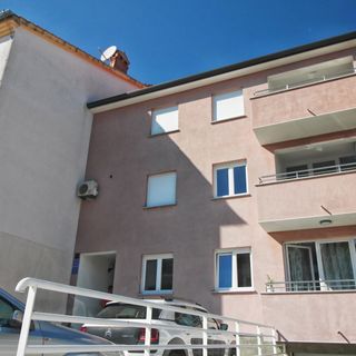 Apartments And Room Esma Rovinj (2)