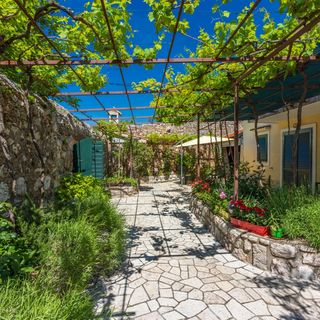 Holiday Home Manas Grižane (5)