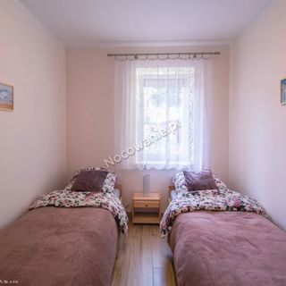 Apartament - przystanek Kudowa Zdrój (5)
