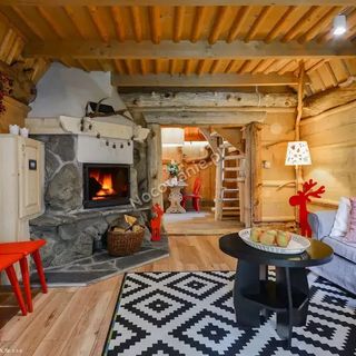 Szałas pod Dębem (3)